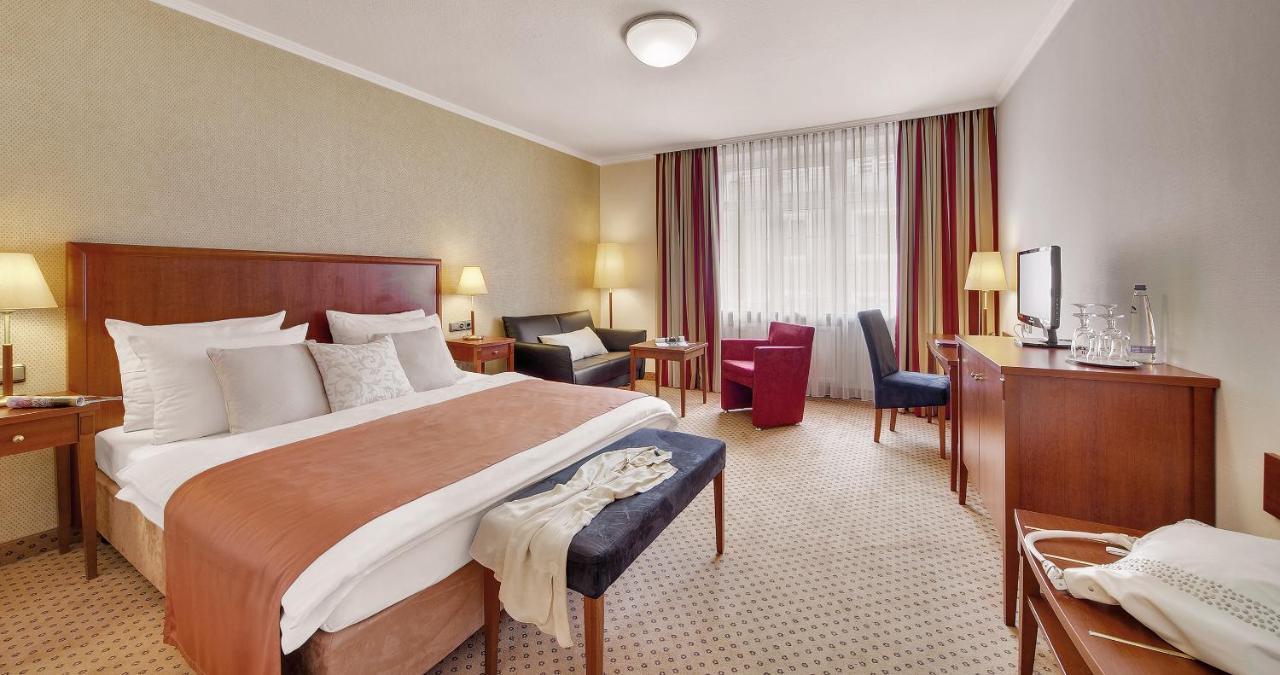 Alpen Hotel